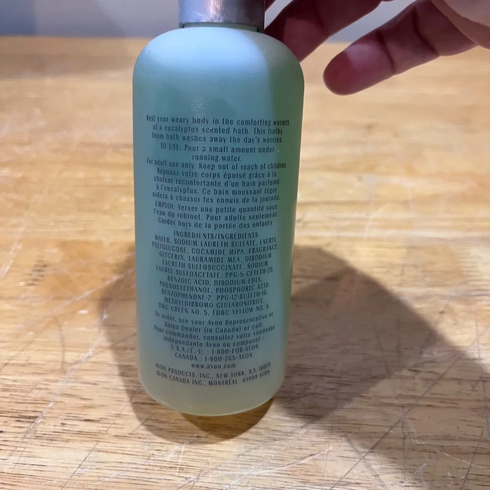 Vtg 1999 Avon Aromatherapy Nurturing Eucalyptus Foam Bath Bubble Bath 8.4oz‎ Y2K